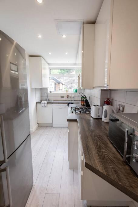Windsor House 3 Bedrooms Sleeps 8 Mánchester Exterior foto