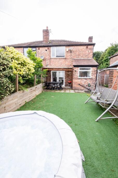 Windsor House 3 Bedrooms Sleeps 8 Mánchester Exterior foto